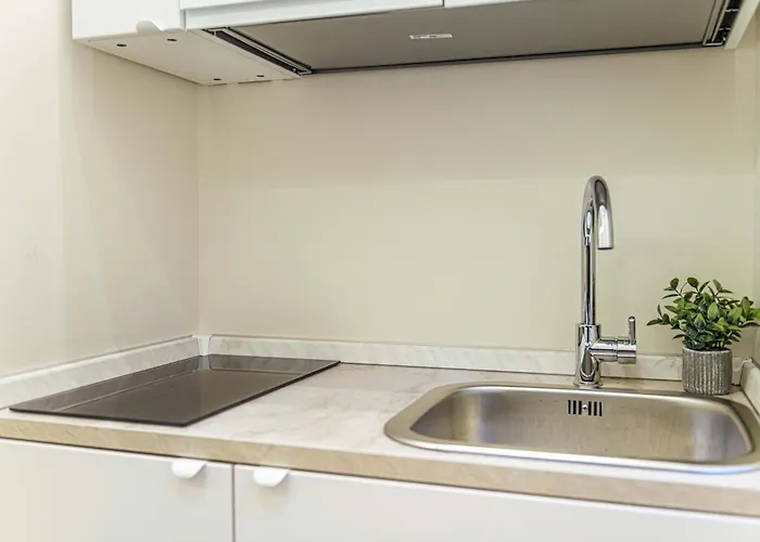 Aparts - 3 Bedrooms Luxury At St Peter Apartment Rome